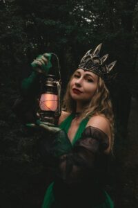 子供が喜ぶハロウィンの魔女仮装アイデアは？