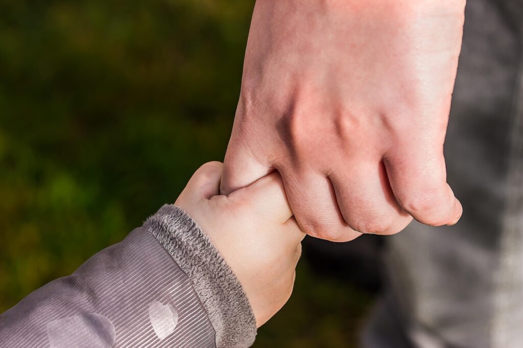 子供向けのハロウィン仮装を激安で手に入れる方法は？